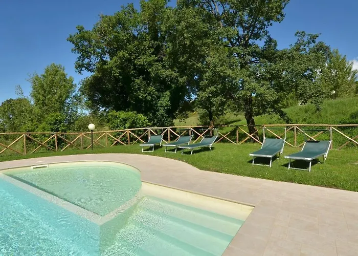 Noce شقة روكّالبينيا