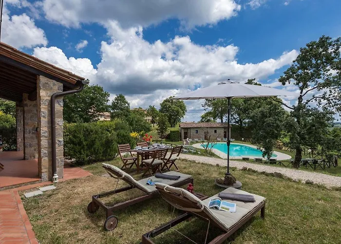 Noce شقة روكّالبينيا